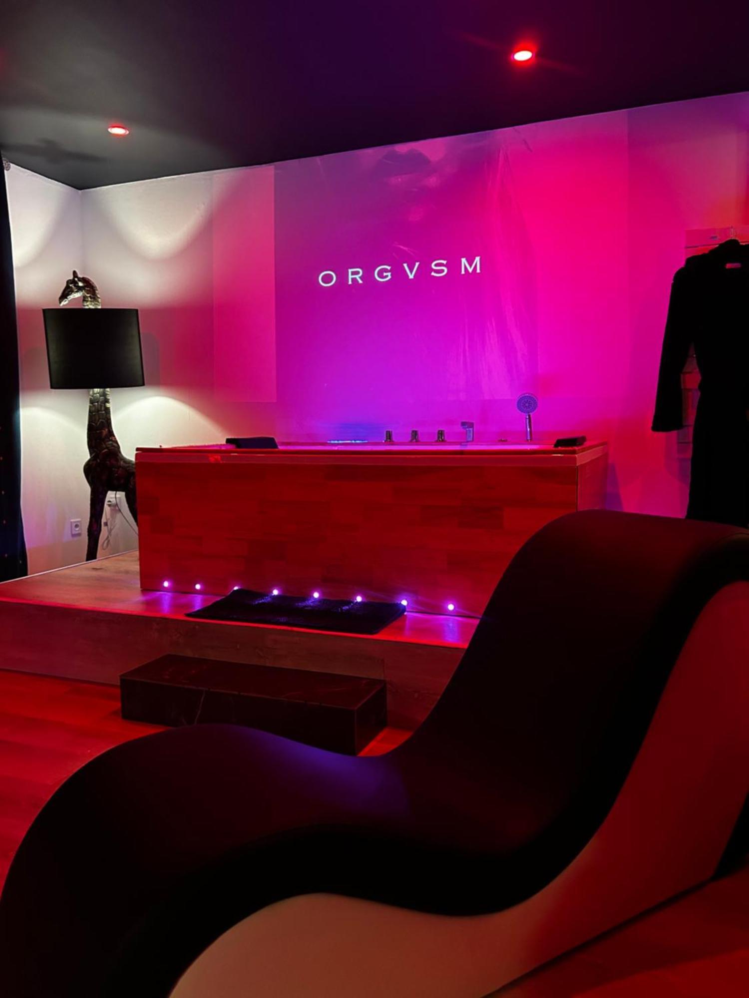 Love Room Haut De Gamme - L'Extase Avec Jacuzzi Violaines المظهر الخارجي الصورة